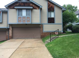 3314 Comstock Ave, Bellevue, NE 68123