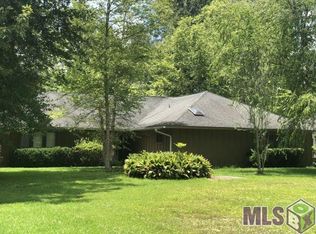 1342 Crossbow Dr, Baton Rouge, LA 70816