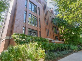 635 W Briar Pl APT 3W, Chicago, IL 60657