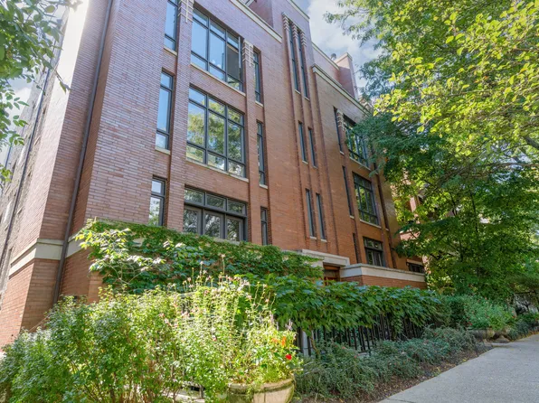 635 W Briar Pl APT 3W, Chicago, IL 60657