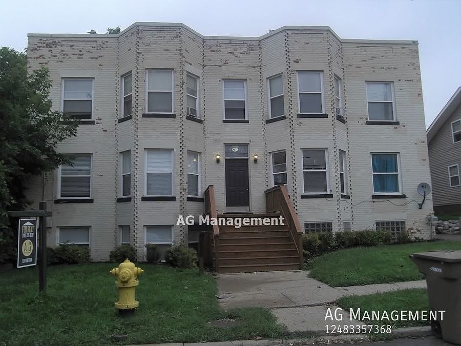 1st image of 17 Clairmont Pl APT A