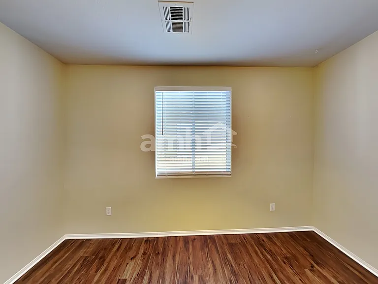 7585 Engleberg Ave — Photo 18