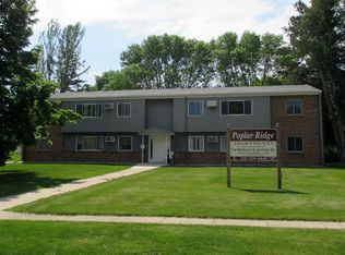 130 5th St W #4, Hector, MN 55342