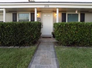 2618 Pine St, Galveston, TX 77551