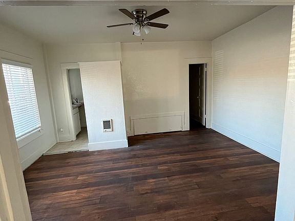 5th image of 843 13th St APT 1