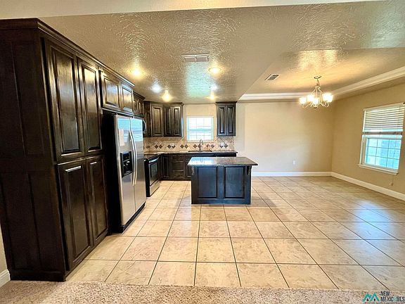 5th image of 512 Almond Tree Ln