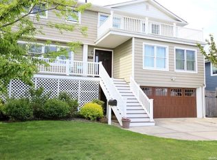 531 W Bay Dr, Long Beach, NY 11561