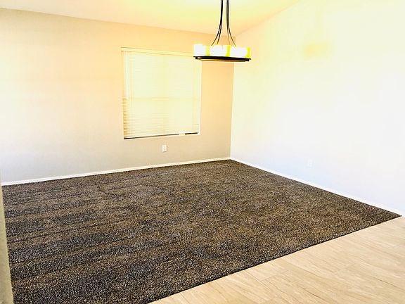 4th image of 15275 W Tad Ln