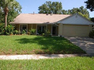 541 Lakeshore Cir, Lake Mary, FL 32746