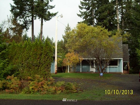 3rd image of 901 E Timberlake Drive