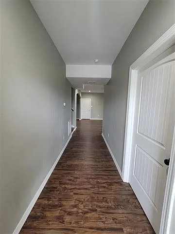 4 bed, 3.5 bath, 2443 sqft, $2,750 — Photo 2