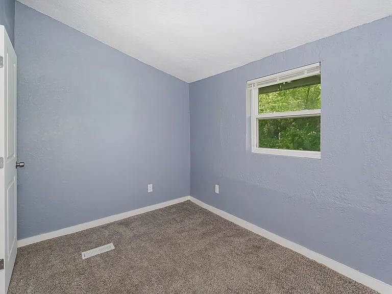 5424 Bellefontaine Ave — Photo 16