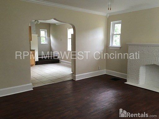 4th image of 1929 Emma Pl
