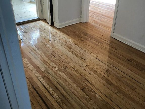 4th image of 5626 Riverdale Ave #2A