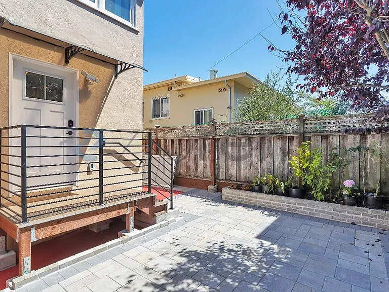 173 Westlawn Ave — Photo 5