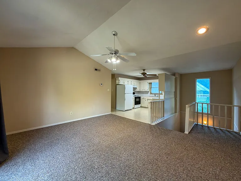 501 May Ave #4 — Photo 1