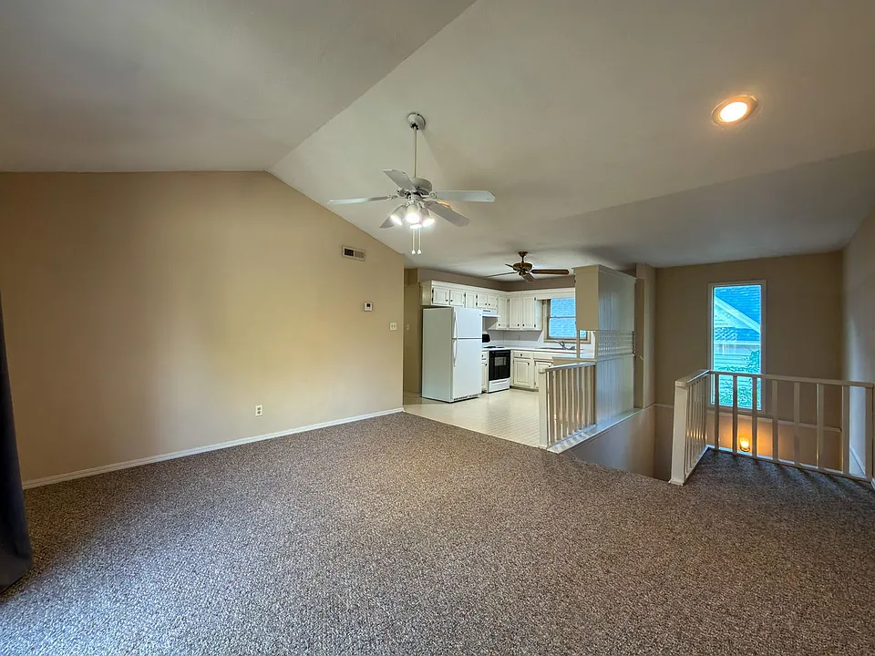 501 May Ave #4