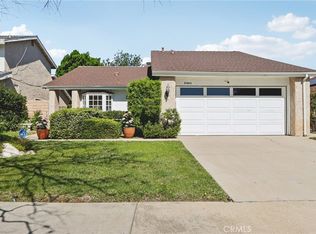 21811 Merridy St, Chatsworth, CA