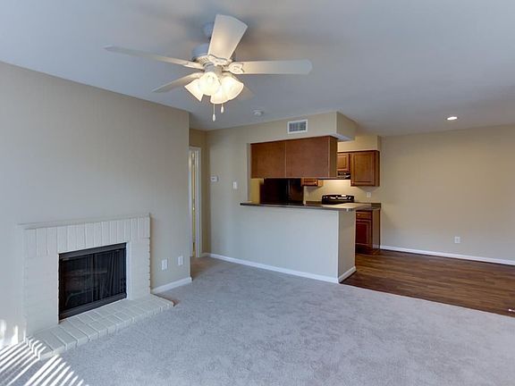 3rd image of 12905 Woodforest Blvd APT 510