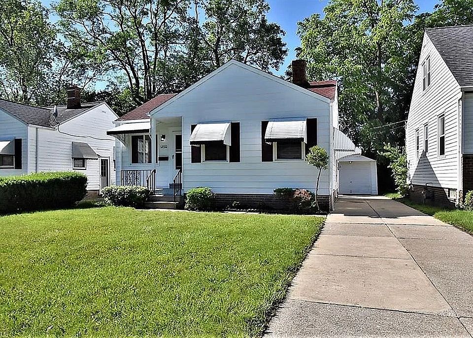 1st image of 12332 Park Knoll Dr
