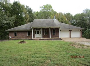 5446 Hausman Rd, Mount Vernon, IN 47620