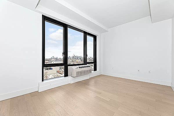 2nd image of 557 4th Ave #602