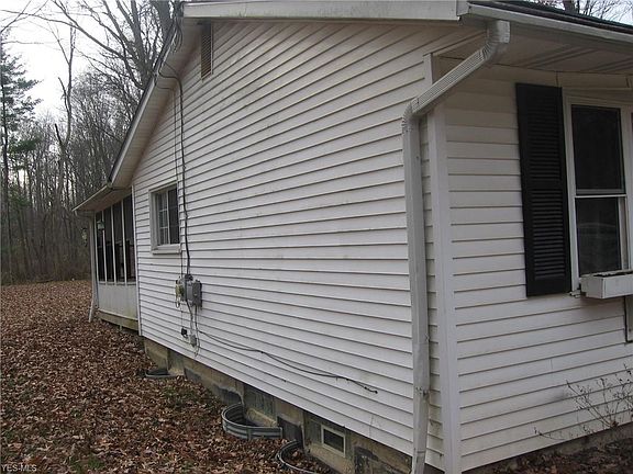 3rd image of 3278 Fox Run Dr