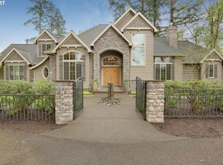 18108 Pilkington Rd, Lake Oswego, OR 97035