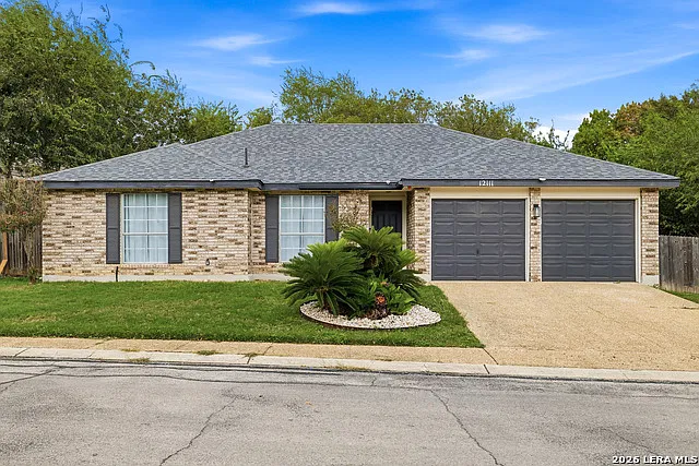 12111 Stoney Pond