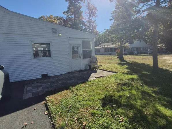 5 Cedar Street #D, Toms River, NJ 08757