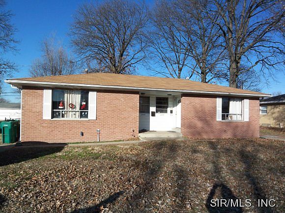 1st image of 2553 Stratford Ln