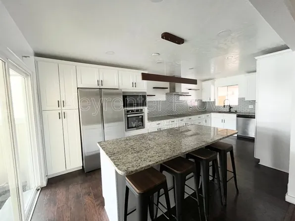 2091 N 220th St E, Provo, UT 84604