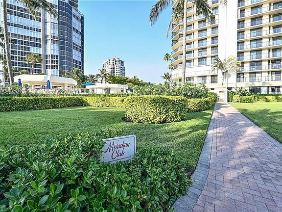 3rd image of 4901 Gulf Shore Blvd N APT 701