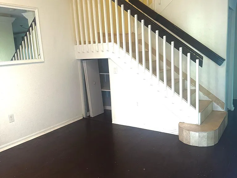 103 Monterey Bay Dr — Photo 12