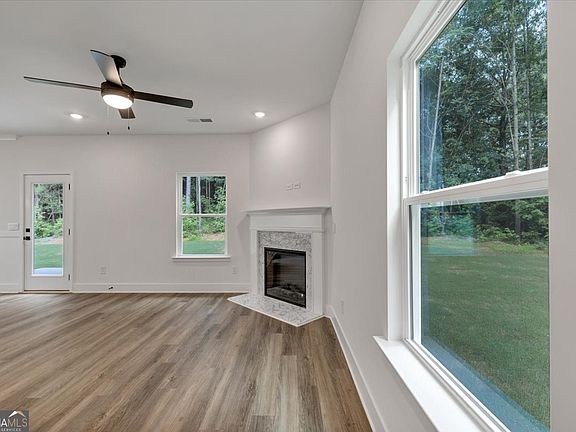3rd image of 215 Laney Dr Lot 55