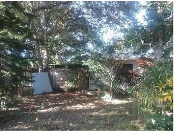 2nd image of 618 Goodwin Ave