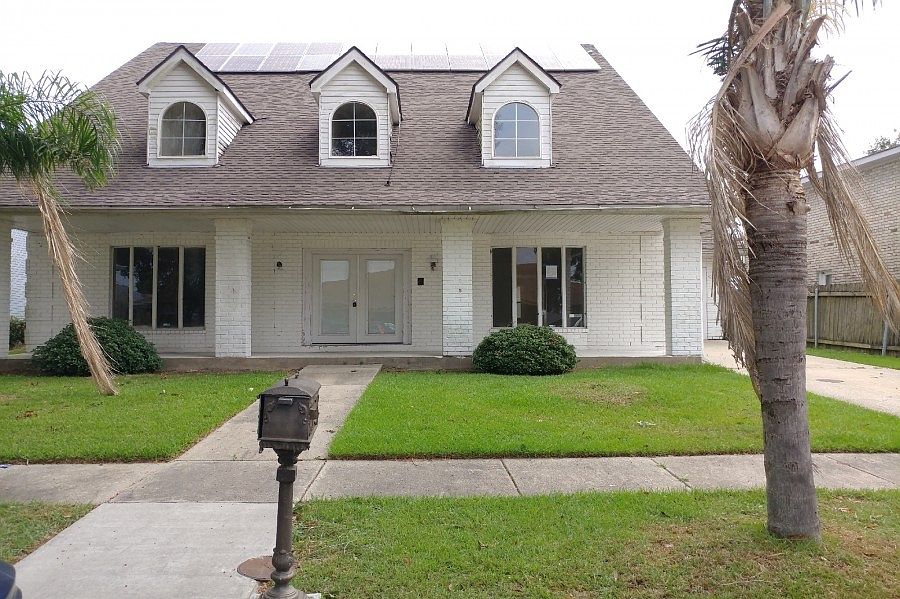 1st image of 7101 Lake Barrington Dr