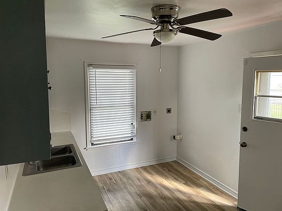 4th image of 4654 Archer Dr