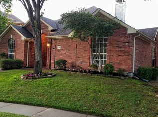 110 Ranch Trl, Irving, TX 75063