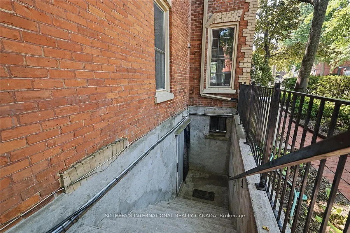 1 bed, $1,800 — Photo 2
