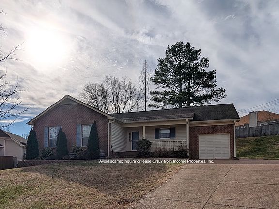 4th image of 1403 Cedardale Ct