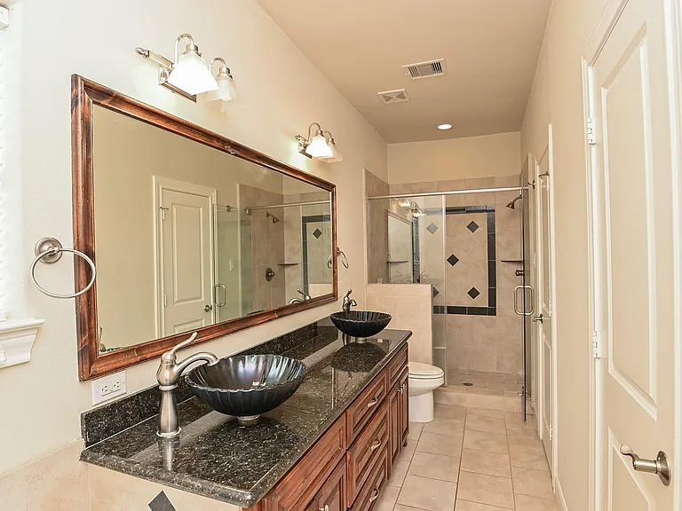 5813 Washington Ave #0 — Photo 12