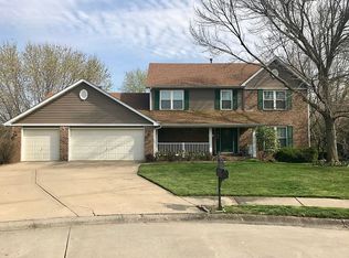 1302 Winding Creek Ct, O Fallon, IL 62269
