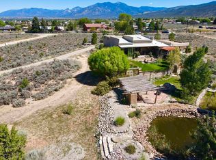 1202 Estrella Rd, Taos, NM 87571