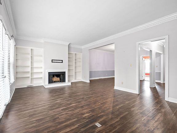 3rd image of 1137 Madison St APT 11