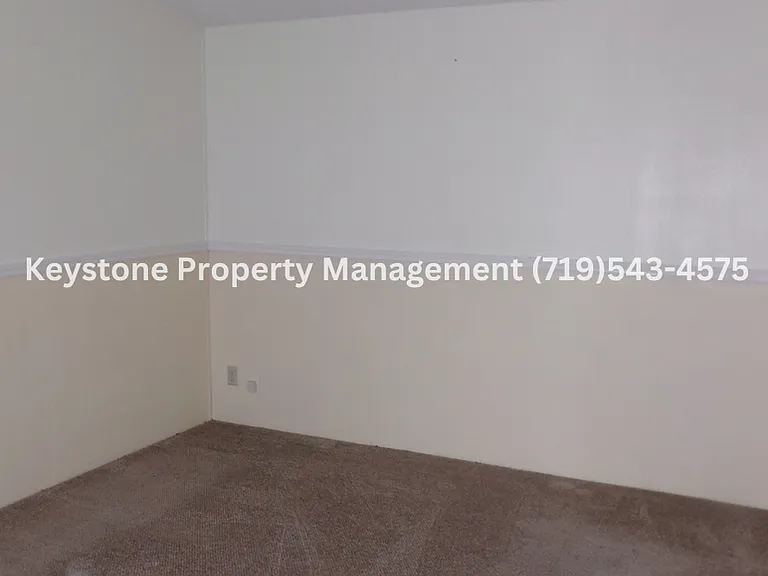 886 S Dante Dr — Photo 10
