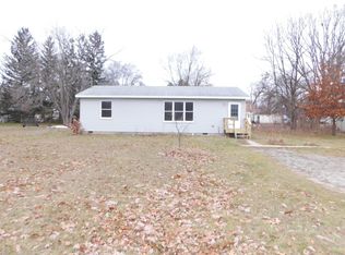 119 E South St, Decatur, MI 49045