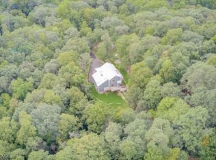 3 Fox River Xing, Mahwah, NJ 07430