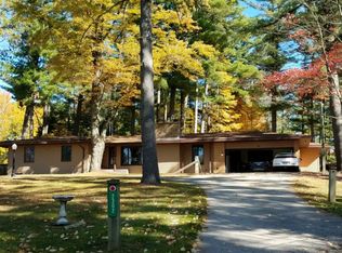 2302 Woodland Dr, West Branch, MI 48661