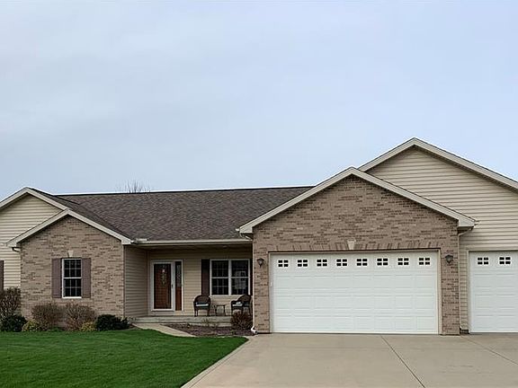 2nd image of 12 Kaskaskia Dr
